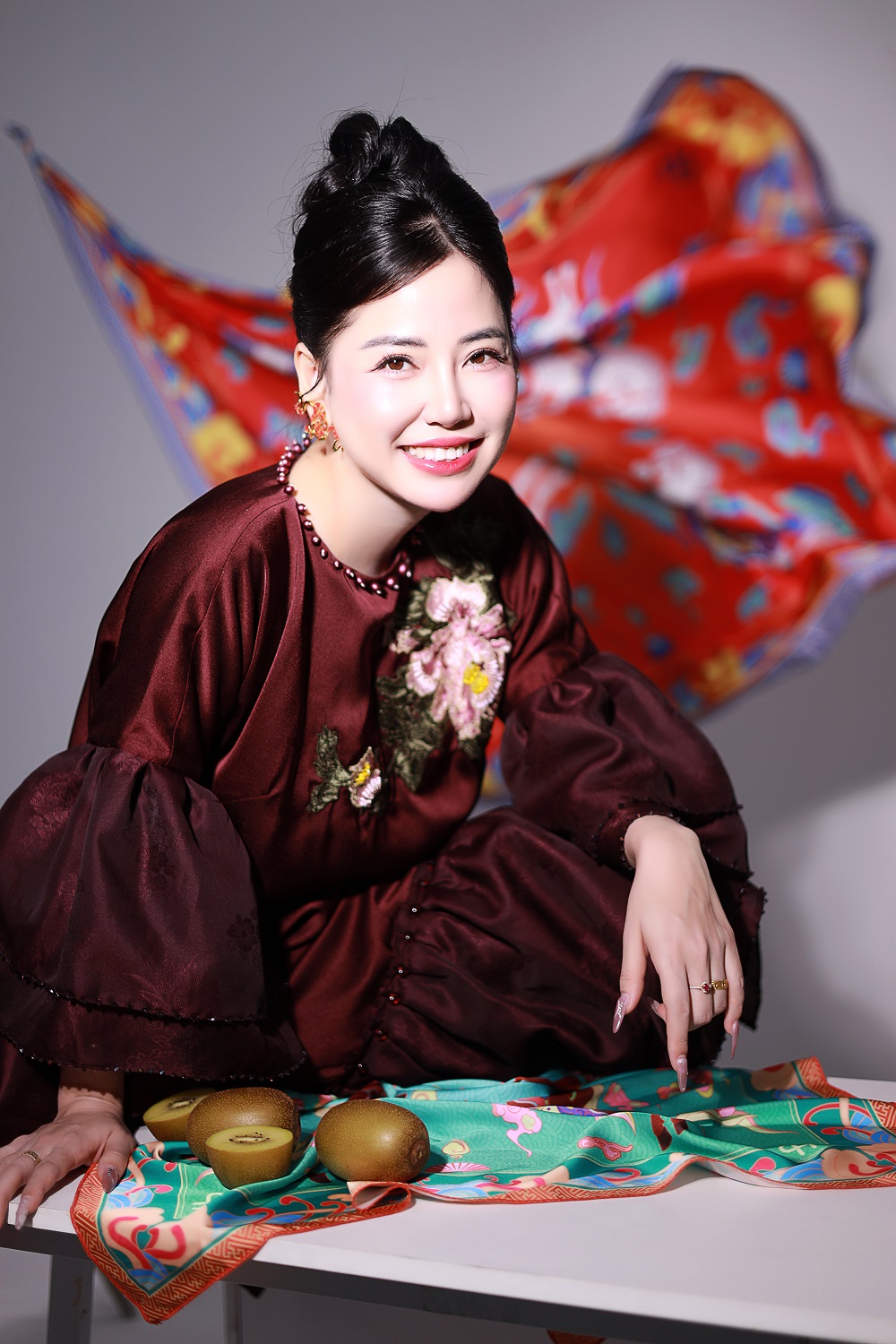 Vẻ đẹp đậm chất Á Đông của “vợ quốc dân” Phạm Hồng Nhung - Ảnh: nhân vật cung cấp