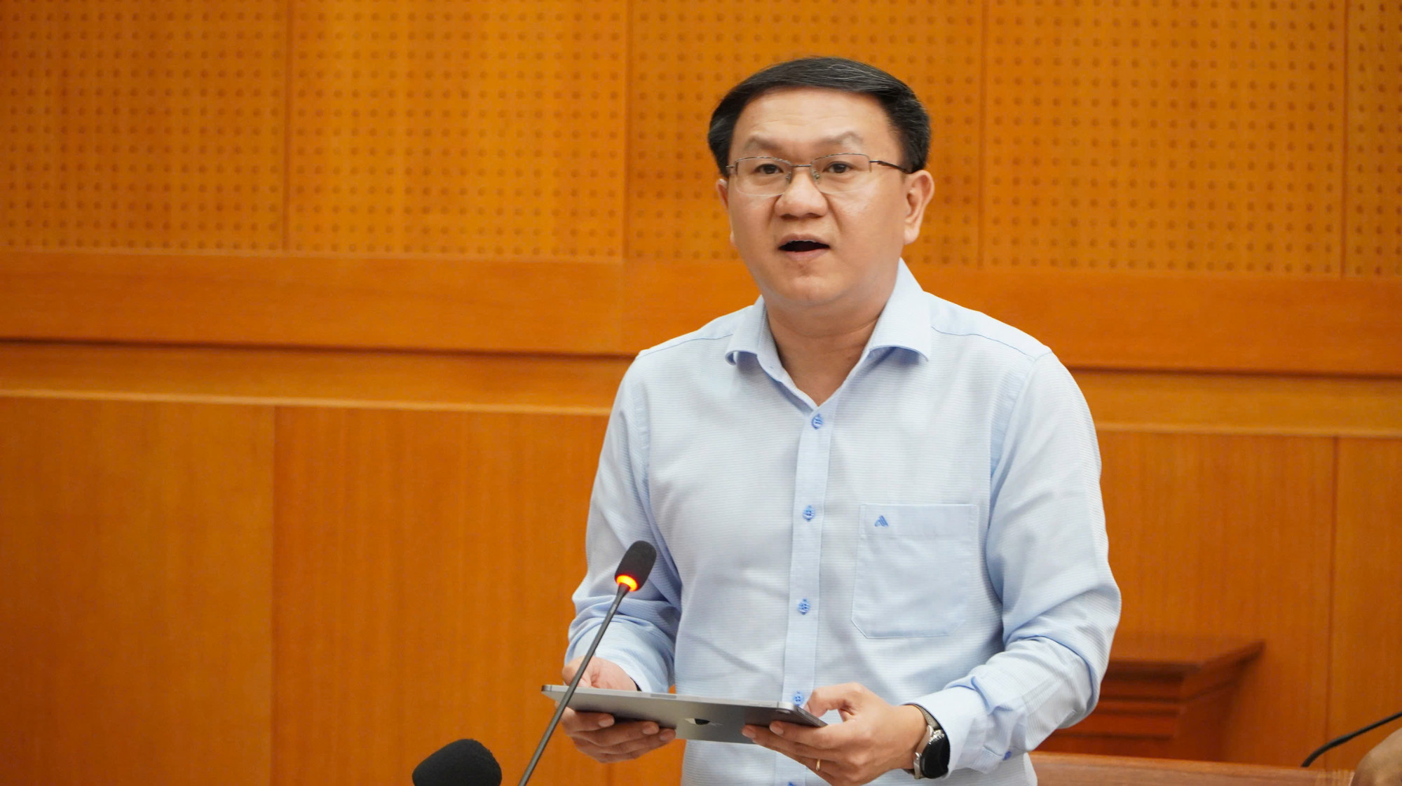 Giám đốc Sở Khoa học - Công nghệ TPHCM Lâm Đình Thắng- phát biểu tại hội nghị - Ảnh: Trang Nguyễn. 