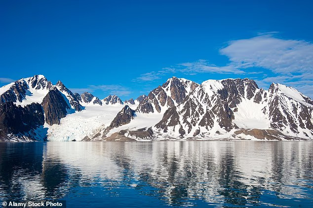 Svalbard là vùng hoang dã lớn nhất châu Âu 