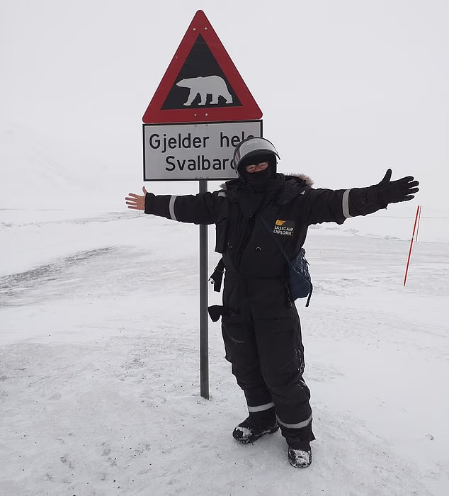 Du khách đến Svalbard