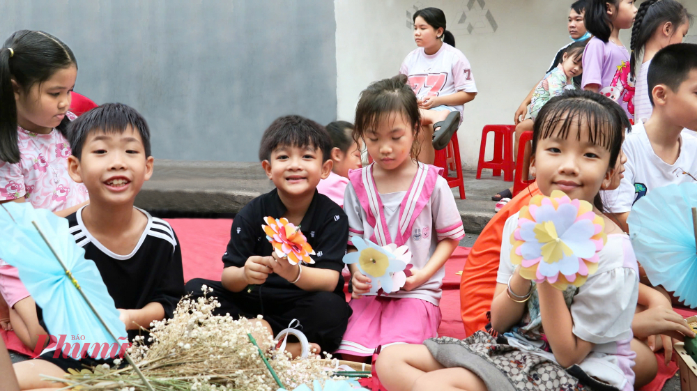 Nhiều trường tổ chức chương trình sinh hoạt hè cho học sinh