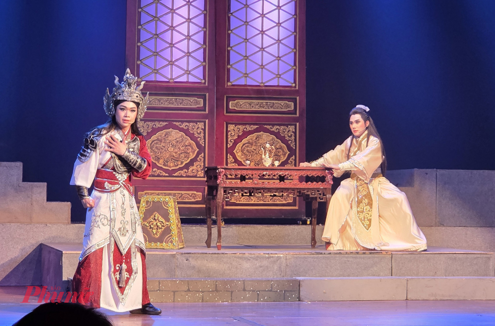 Lớp diễn 