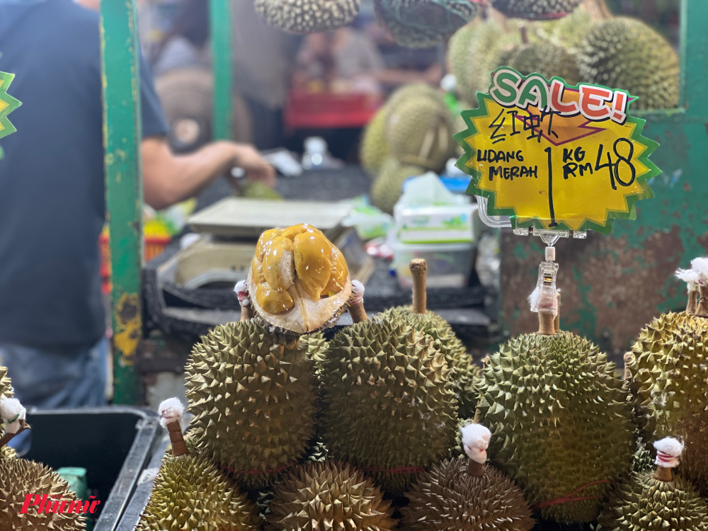 Giá Musang King tại chợ đêm dao động từ 78-98 R