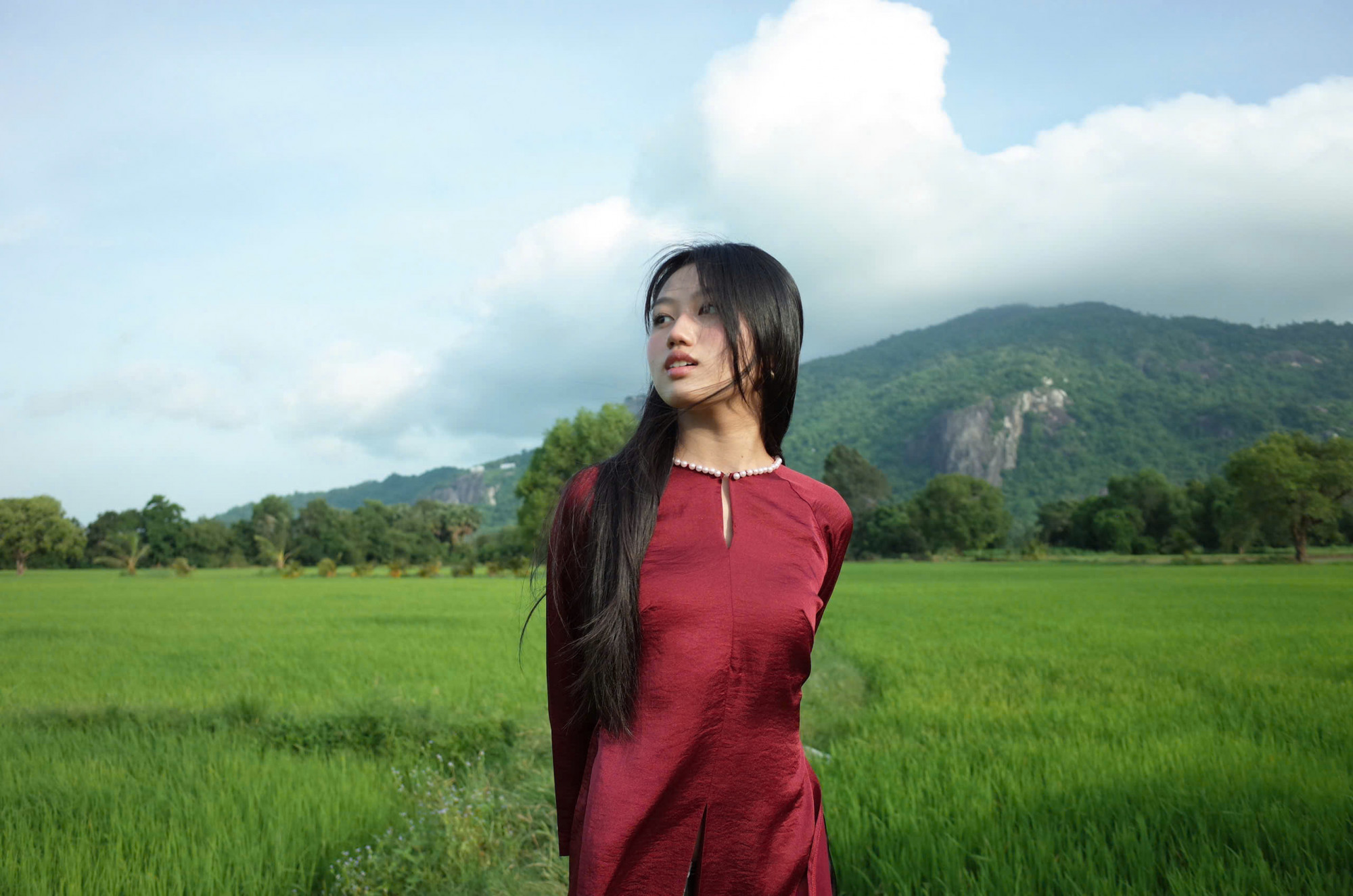 Ở tuổi 16, Mai Cát Vi vẫn giữ được sự 