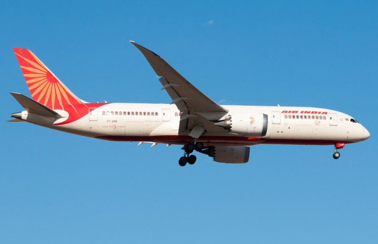 Vụ việc xảy ra vài ngày sau khi một chuyến bay của Air India đến London bị rơi ở thành phố Ahmedabad, miền tây Ấn Độ. ẢNH: REUTERS Vụ việc xảy ra vài ngày sau khi một chuyến bay của Air India đến London bị rơi ở thành phố Ahmedabad, miền tây Ấn Độ. ẢNH: REUTERS