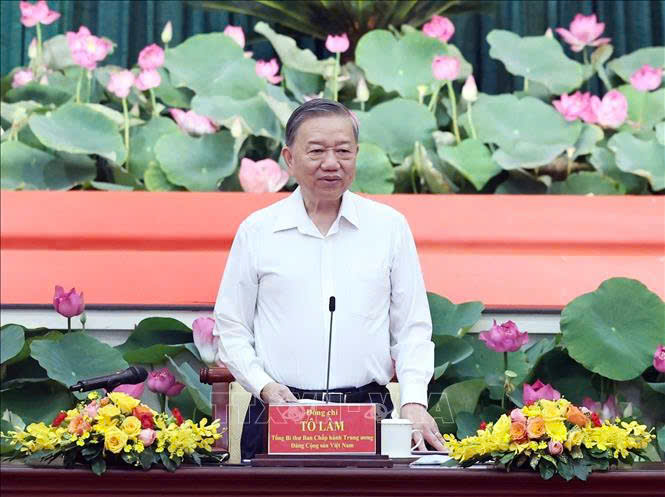 Tổng Bí thư Tô Lâm yêu cầu Khẩn trương hoàn thiện một mô hình quản trị mới