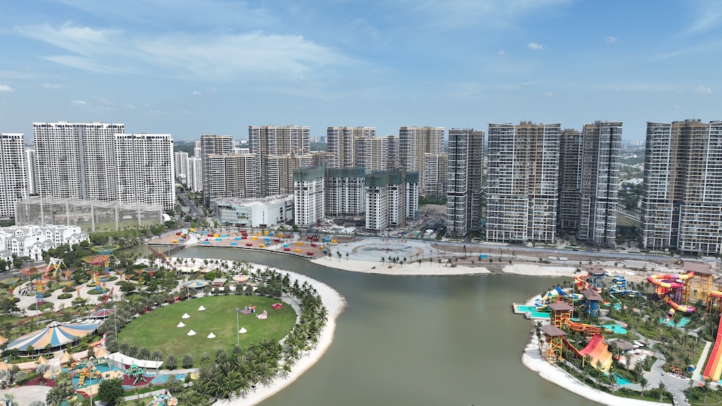 Vinhomes Grand Park hiện là nơi an cư của hơn 60.000 cư dân, tạo ra cơ hội kinh doanh hấp dẫn cho các cửa hiệu nội khu