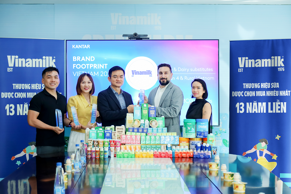 Các sản phẩm từ Vinamilk phủ sóng danh sách Top 10 thương hiệu sữa được chọn mua nhiều nhất năm 2025 - Ảnh: Nguyên Phương