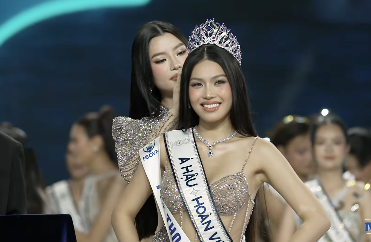 Á hậu Đỗ Cẩm Ly 