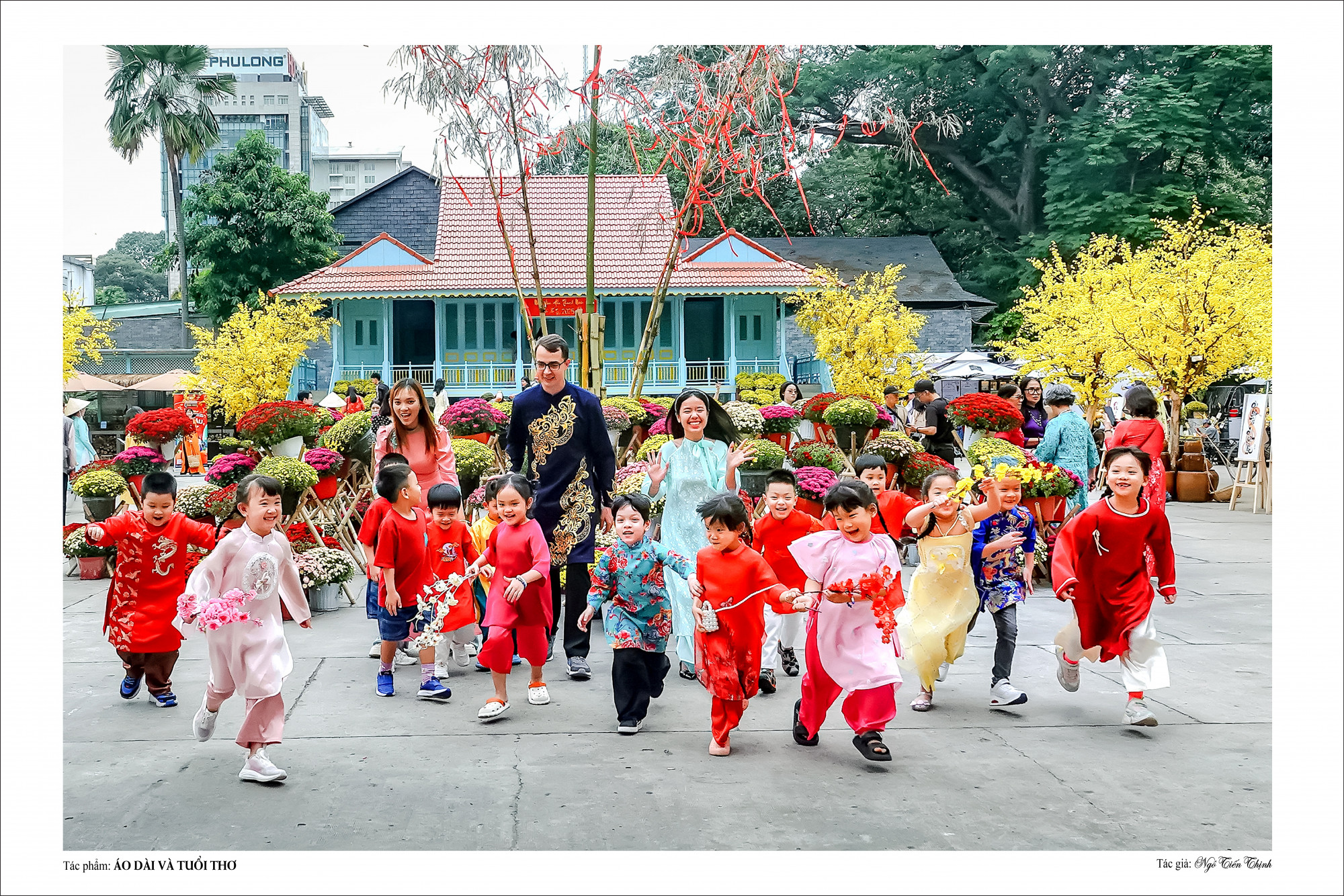 Tác phẩm Áo dài và tuổi thơ của tác giả Ngô Tiến Thịnh