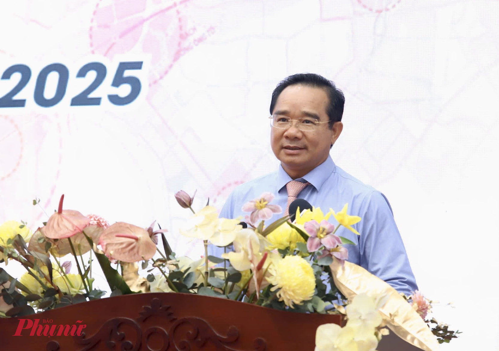 Chủ tịch UBND TPHCM Nguyễn Văn Được phát biểu tại hội nghị - Ảnh: Thanh Tâm