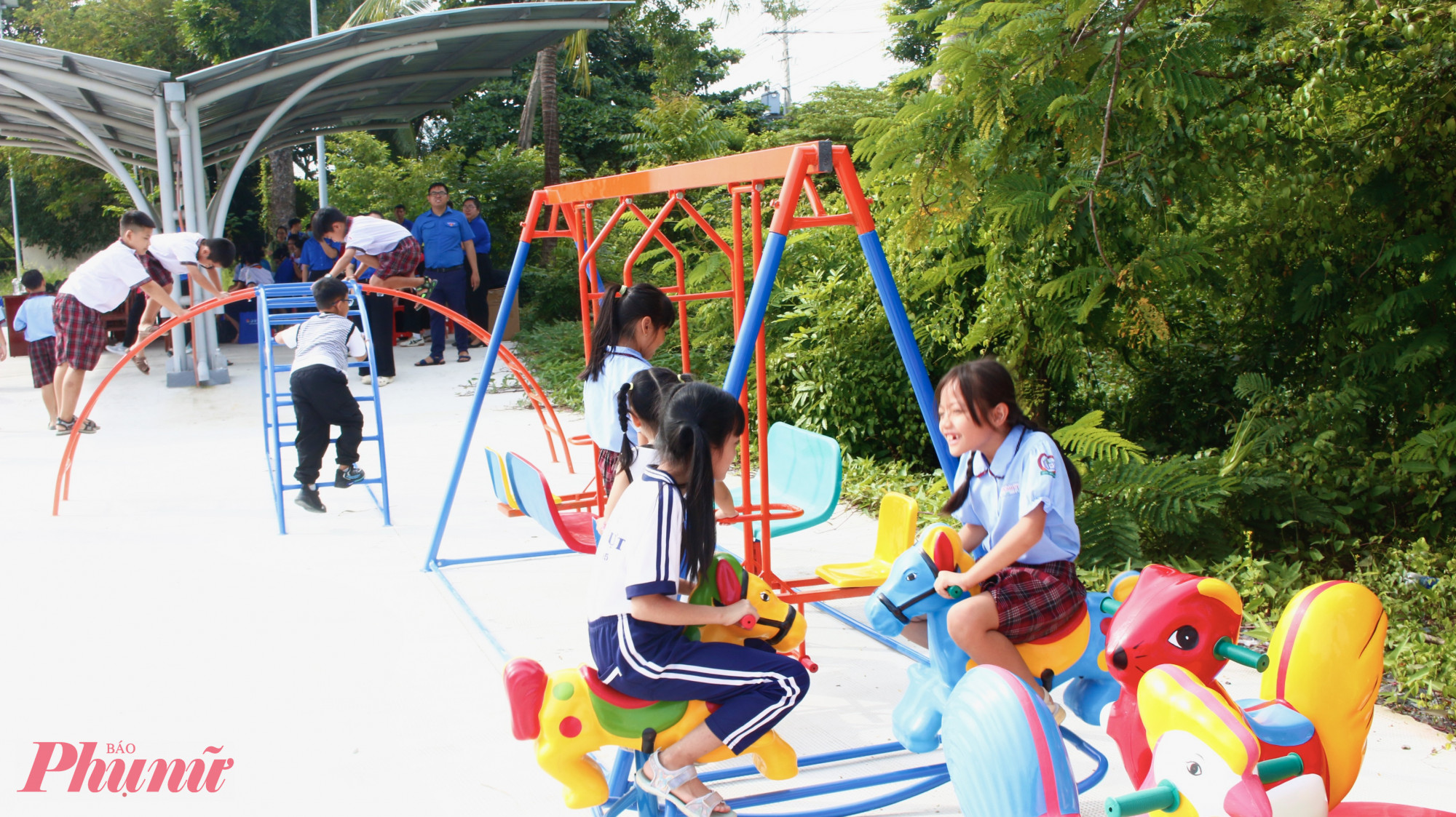 Công trình không chỉ là điểm vui chơi đơn thuần, mà còn thể hiện tinh thần trách nhiệm xã hội, sự chung tay của tuổi trẻ thành phố trong việc chăm lo cho thế hệ mầm non - những chủ nhân tương lai của đất nước.