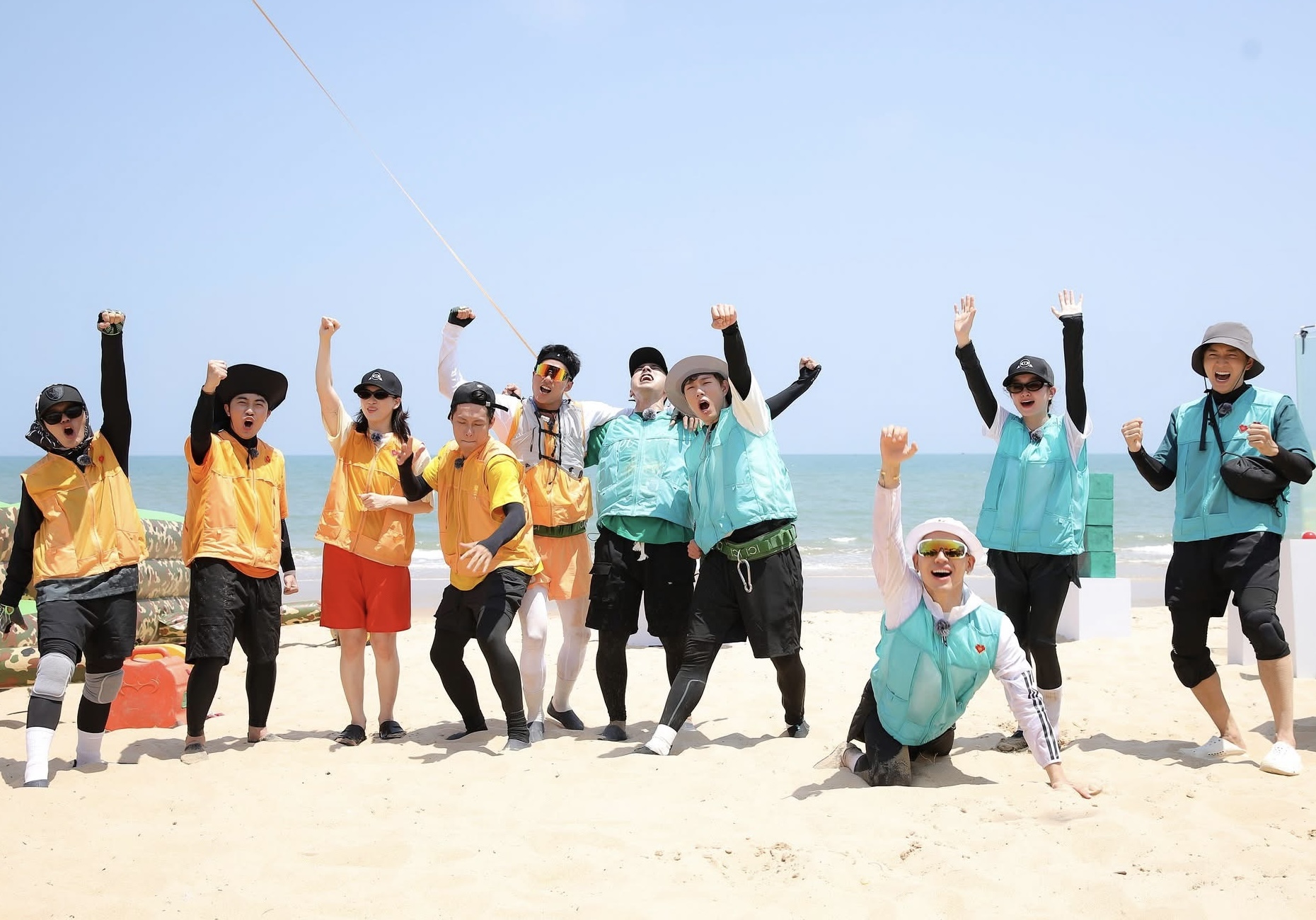 Dàn nghệ sĩ tham gia chương trình gồm nhiều gương mặt trẻ được chú ý hiện nay trong làng giải trí