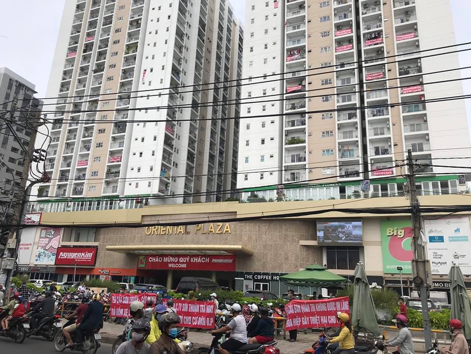 Chung cư Oriental Plaza đã có ban quản trị gần 1 năm nay nhưng chủ đầu tư vẫn chưa bàn giao hết phí bảo trì 2%