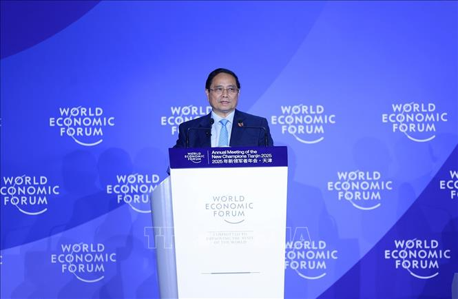 Thủ tướng Phạm Minh Chính phát biểu tại Phiên thảo luận “Thế kỷ của châu Á có đang gặp thách thức?”. Ảnh: Dương Giang/TTXVN
