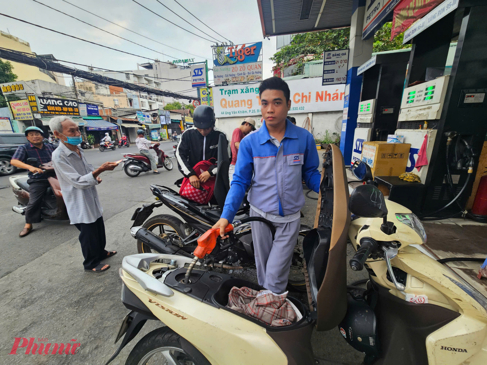 Giá xăng dầu 