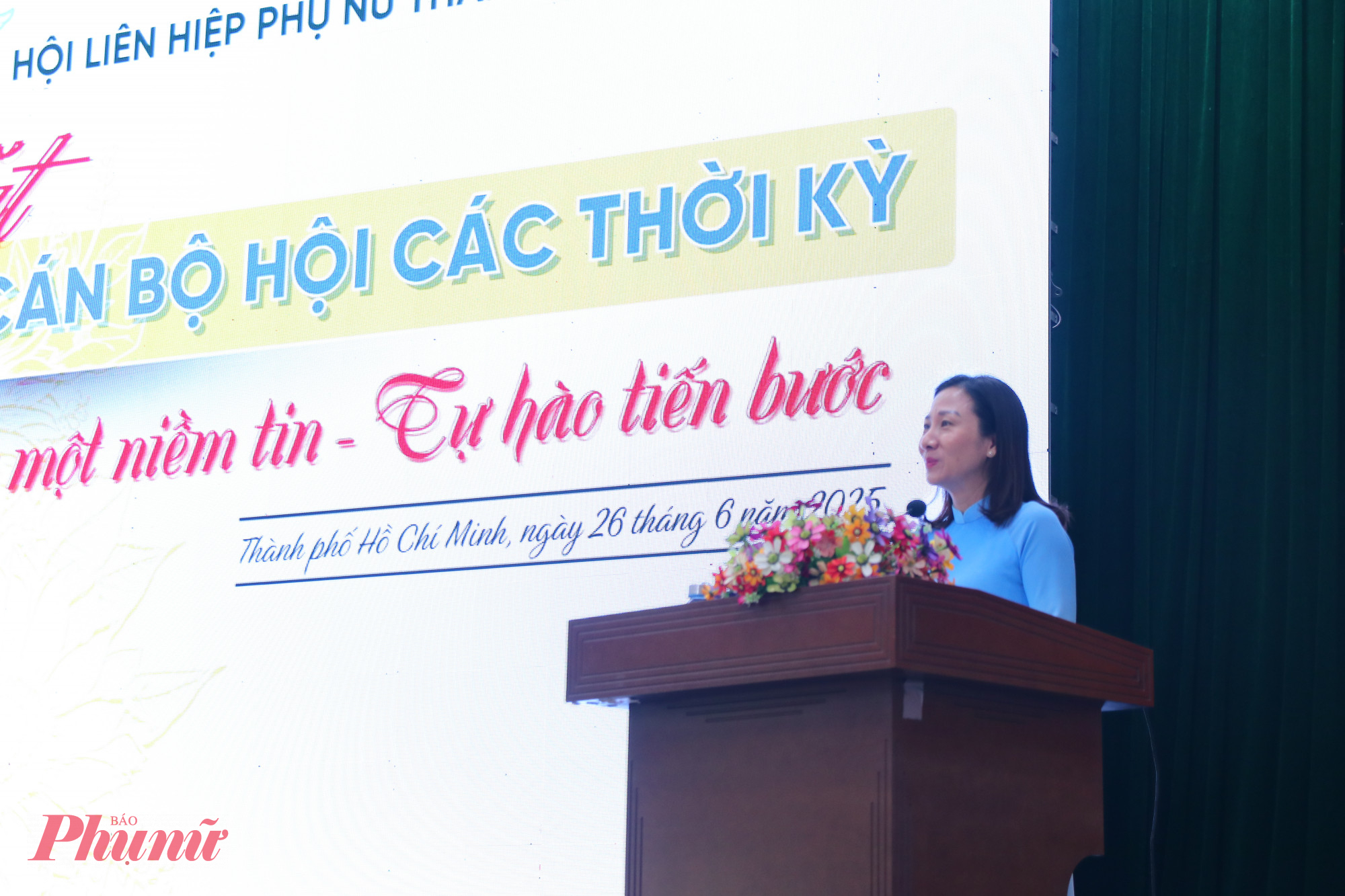 Bà Phạm Thị Thanh Hiền - Chủ tịch Hội LHPN TPHCM - cho biết, ngày 1/7 tới đây, Hội LHPN TPHCM sẽ về với mái nhà chung là Ủy ban Mặt trận Tổ quốc Việt Nam TPHCM, tuy nhiên, 