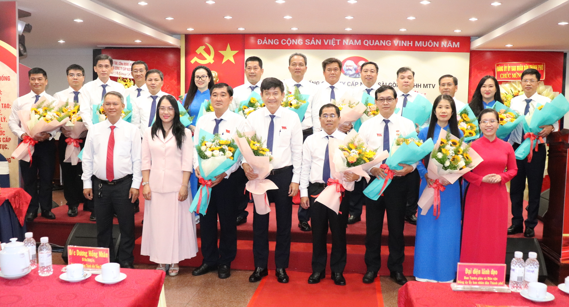 Bảo đảm chỉ tiêu 100% hộ dân thành phố được cấp nước sạch Ban Chấp hành Đảng bộ Tổng công ty Cấp nước Sài Gòn nhiệm kỳ 2025-2030 ra mắt tại đại hội