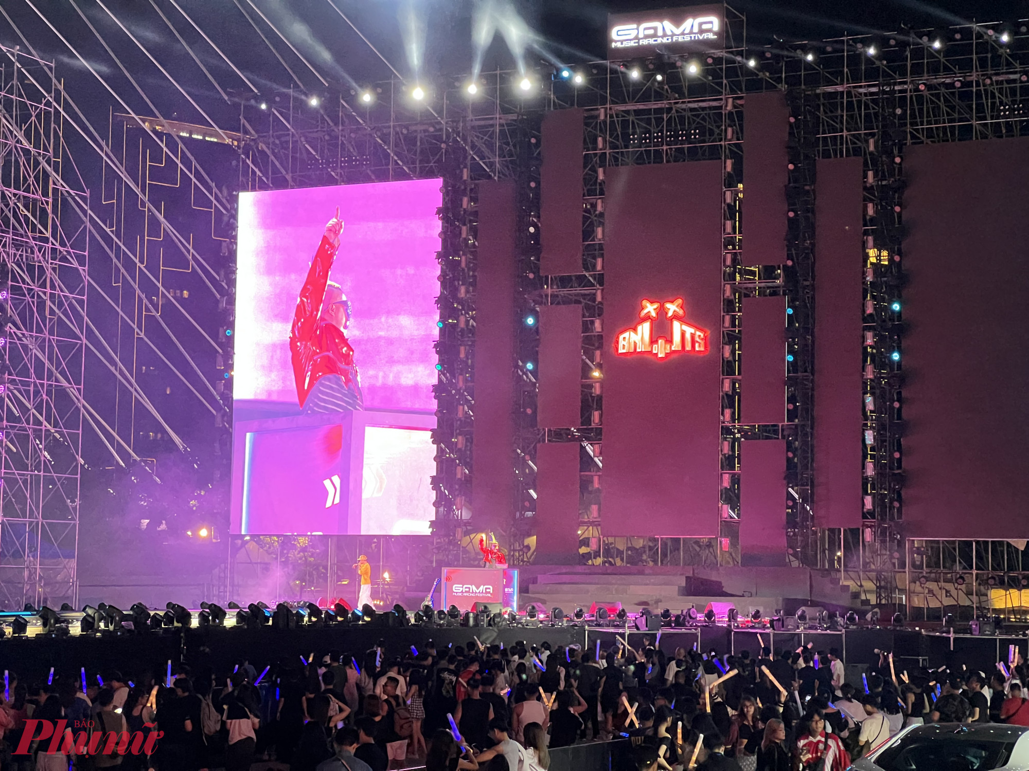 Sân khấu đêm nhạc GAMA Music Racing Festival 2025 