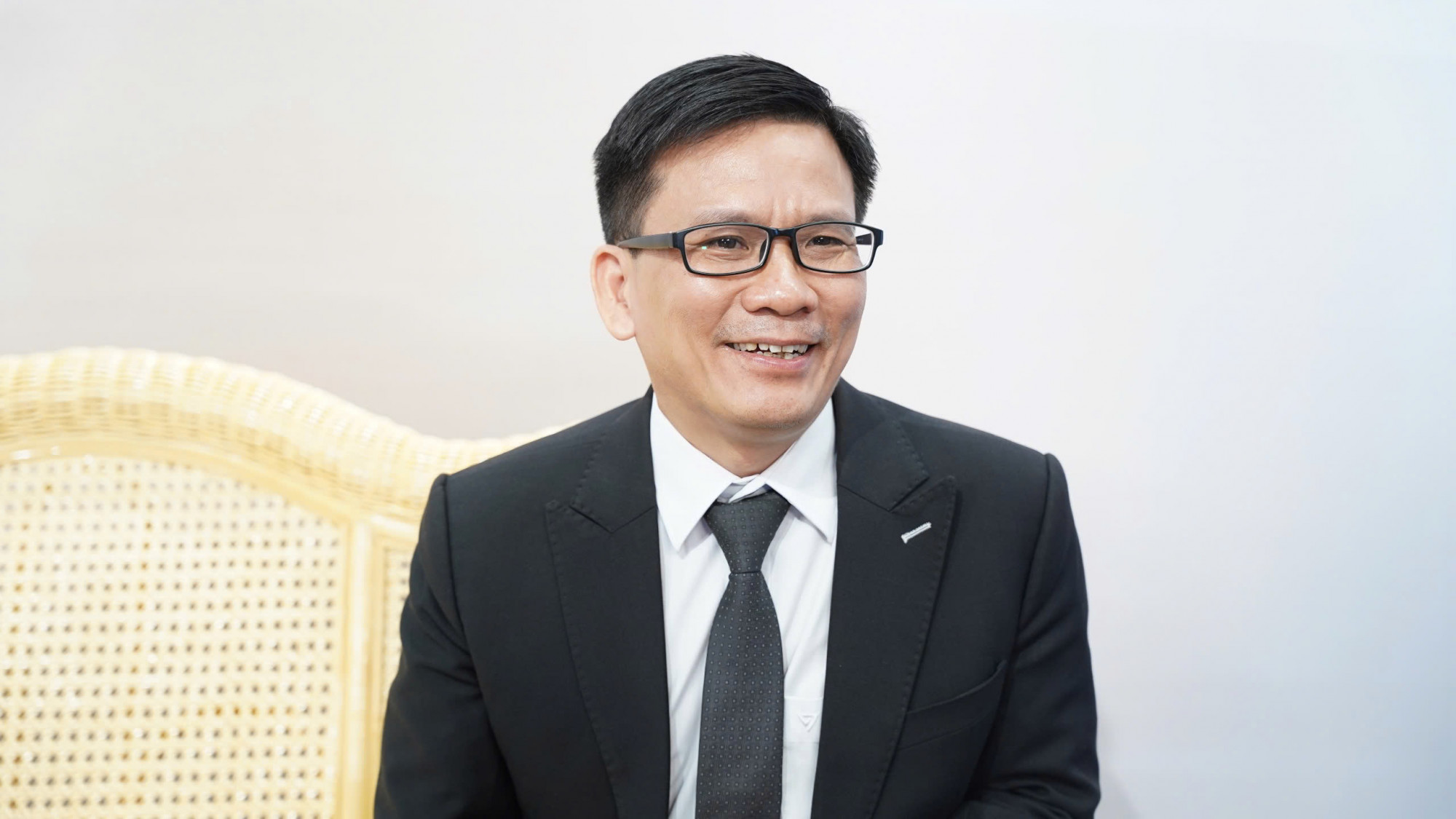 Talk show "Kê lại chỗ lệch trong hôn nhân": Thiết lập tiêu chuẩn để hôn nhân bền vững -Luật sư Trần Minh Hùng - Trưởng Văn phòng Luật sư Gia Đình, Đoàn Luật sư TPHCM - Ảnh: Nguyễn Quang