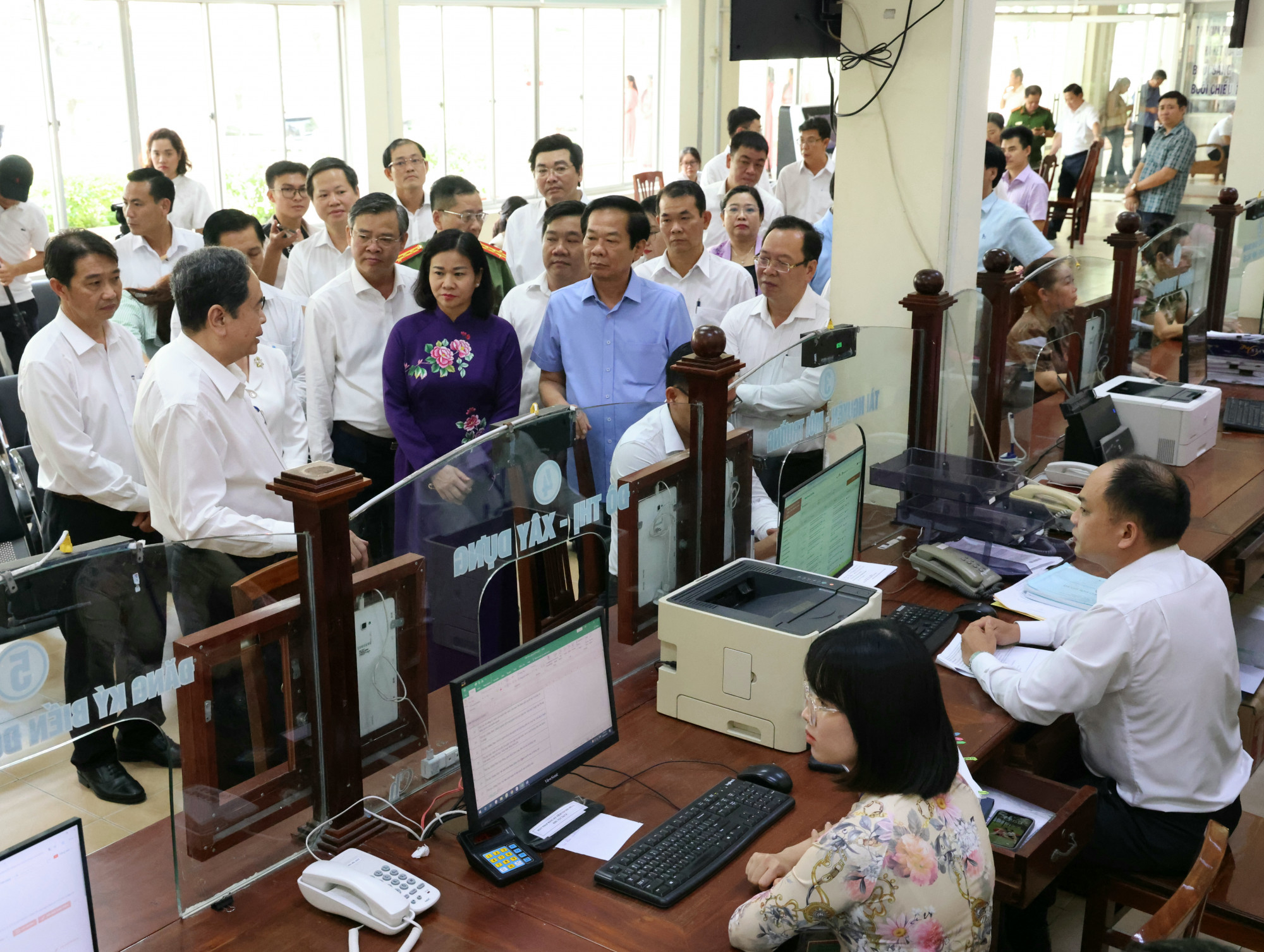 TP Cần Thơ mới có diện tích tự nhiên 6.360,83 km2; quy mô dân số hơn 4,19 triệu người; có 103 xã, phường