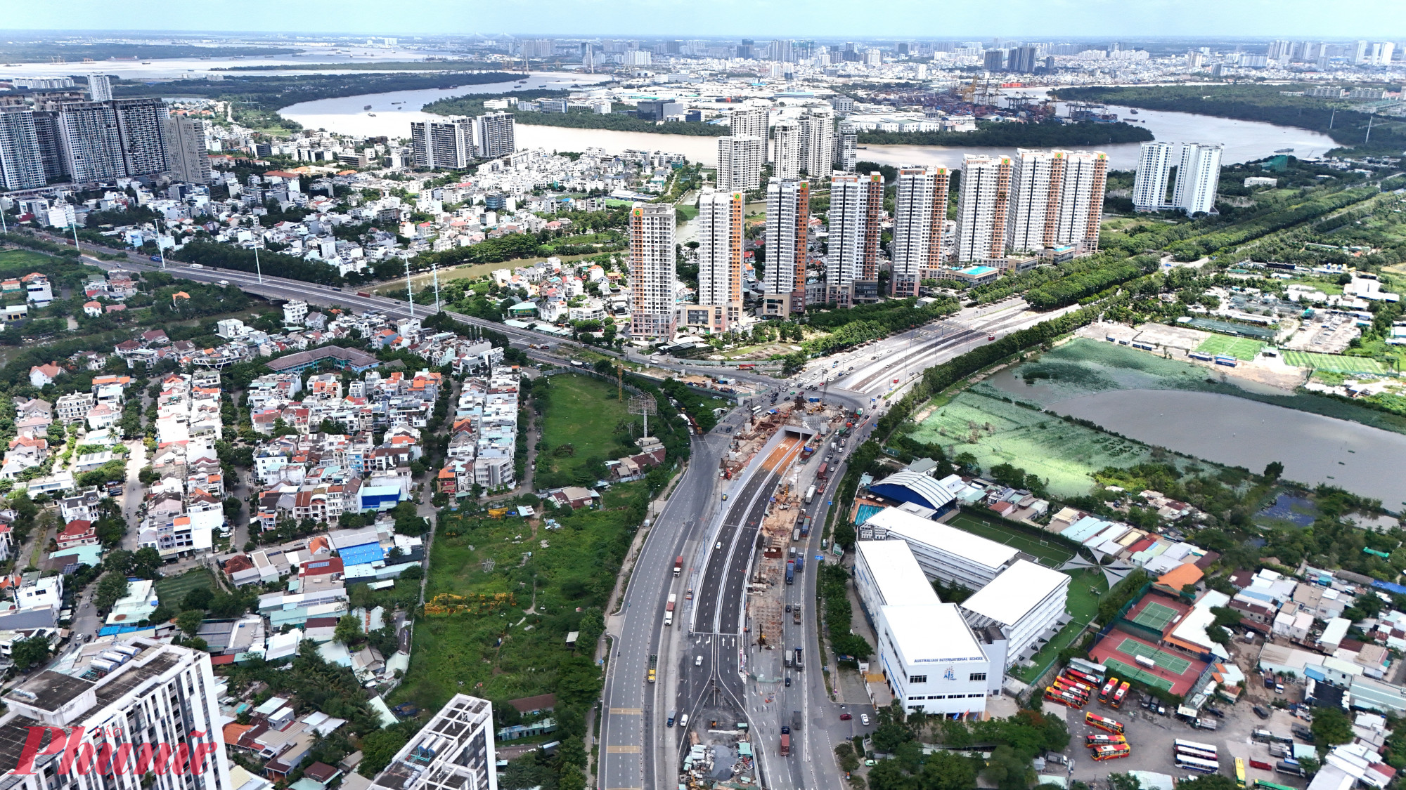 Toàn cảnh cửa vào hầm HC1-01.