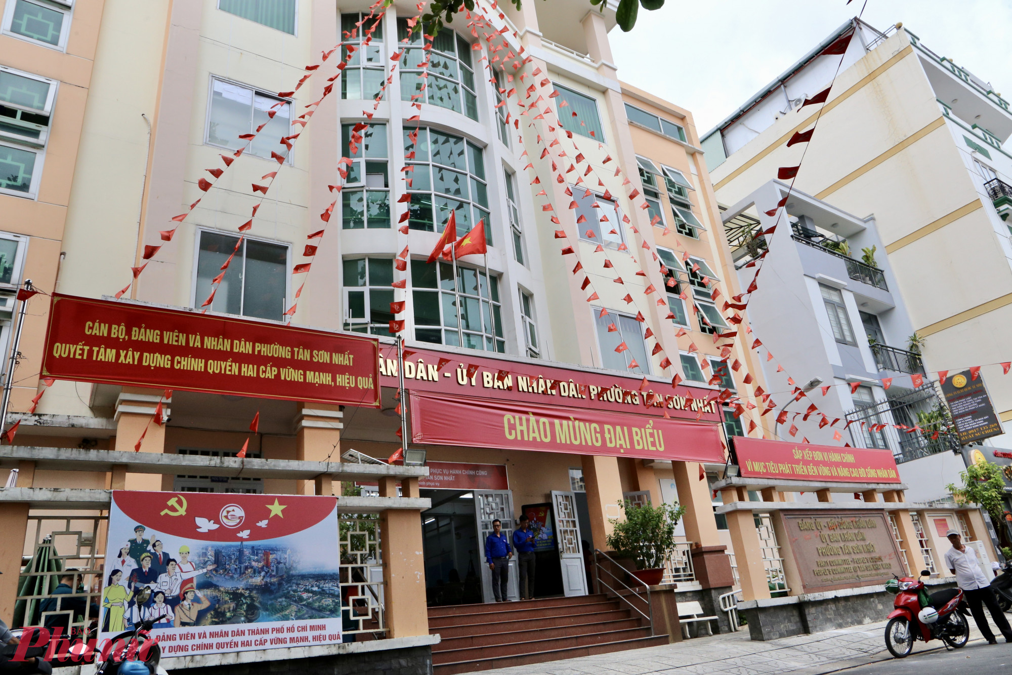 Trụ sở UBND phường Tân Sơn Nhất 