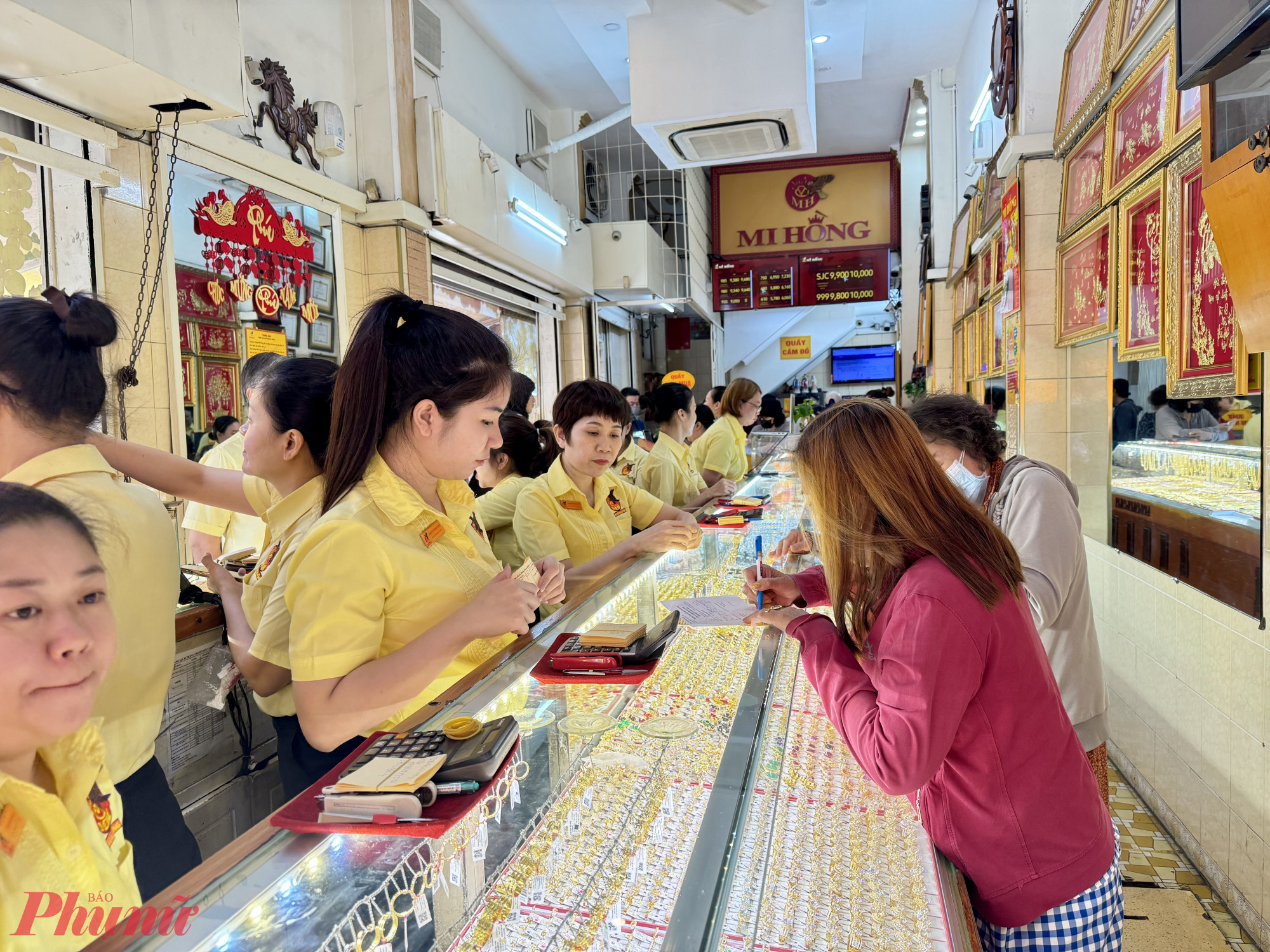 Giá vàng tăng mạnh sau nhiều ngày ổn định - Ảnh: Thanh Hoa