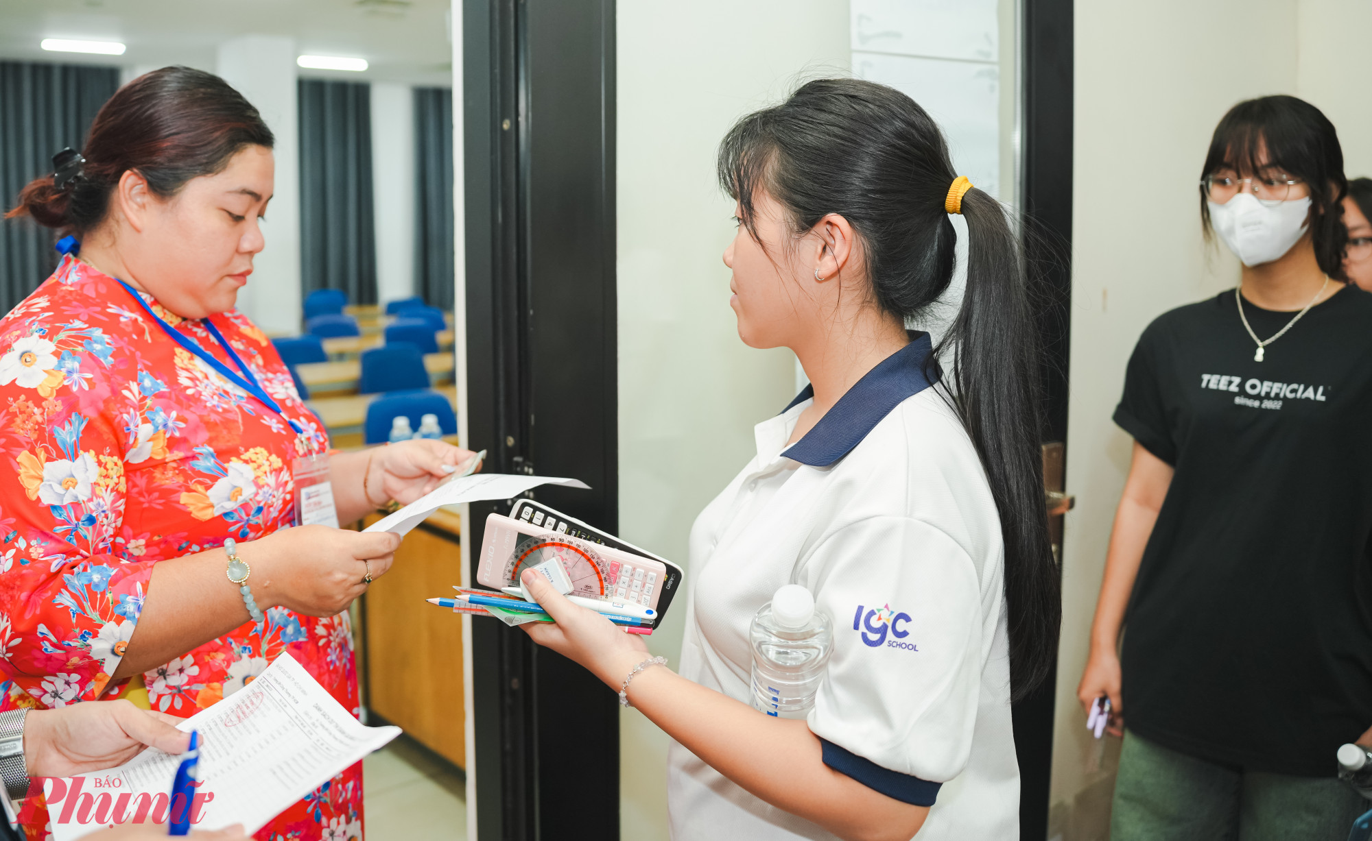 Thí sinh tham gia thi đánh giá năng lực đợt 2 của Đại học Quốc gia TPHCM hôm 1/6 - Ảnh: Nguyễn Loan