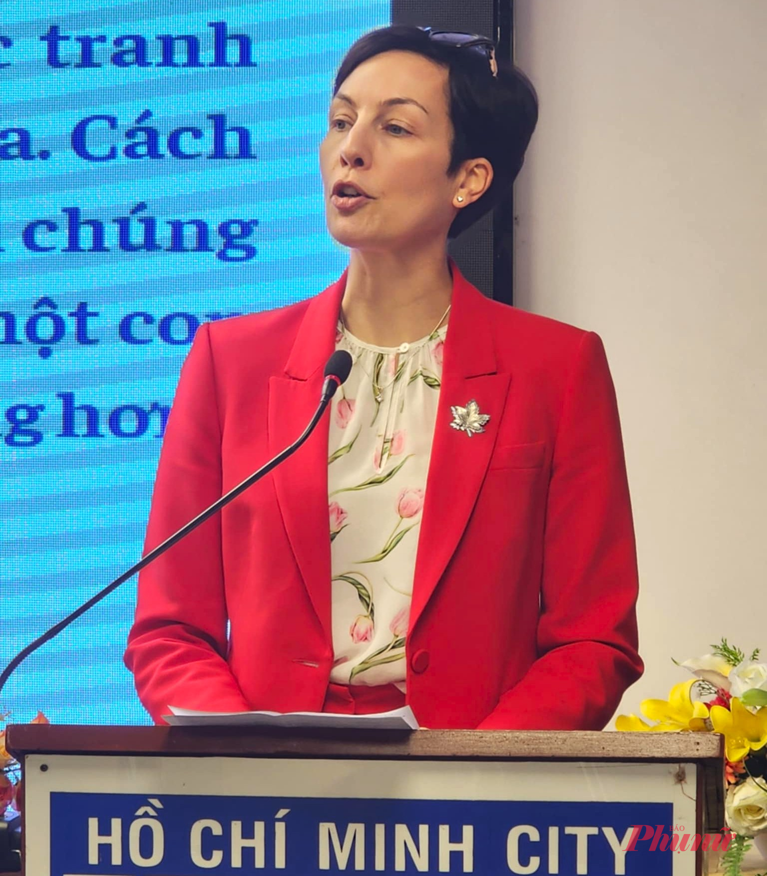 Bà Annie Dube, Tổng Lãnh sự Canada tại TPHCM