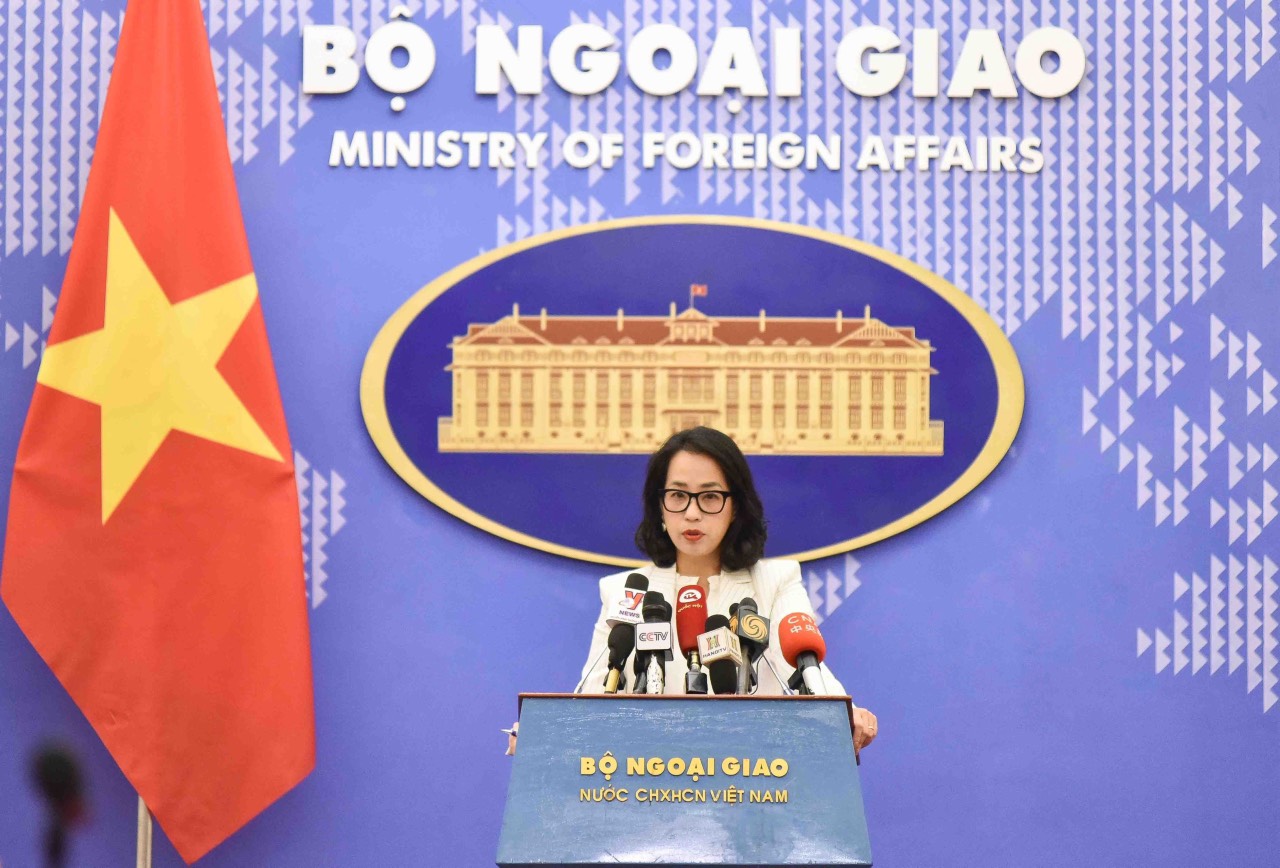 Người phát ngôn Bộ Ngoại giao Phạm Thu Hằng