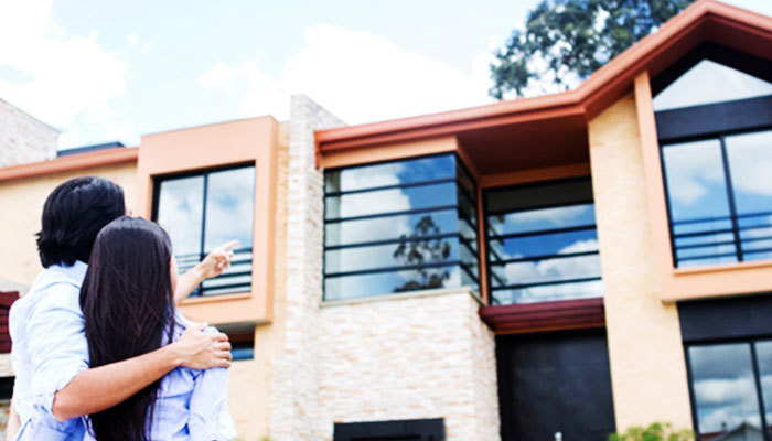Niềm vui có nhà mới chưa được bao lâu thì chị đã phải đứng trước quyết định khó khăn...(Ảnh minh hoạ)