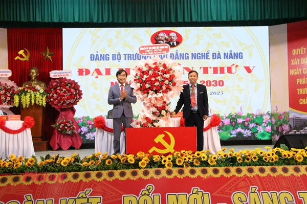 Đảng bộ trường Cao đẳng Nghề Đà Nẵng tổ chức Đại hội lần thứ V, nhiệm kỳ 2025-2030 vào tháng 6/2025