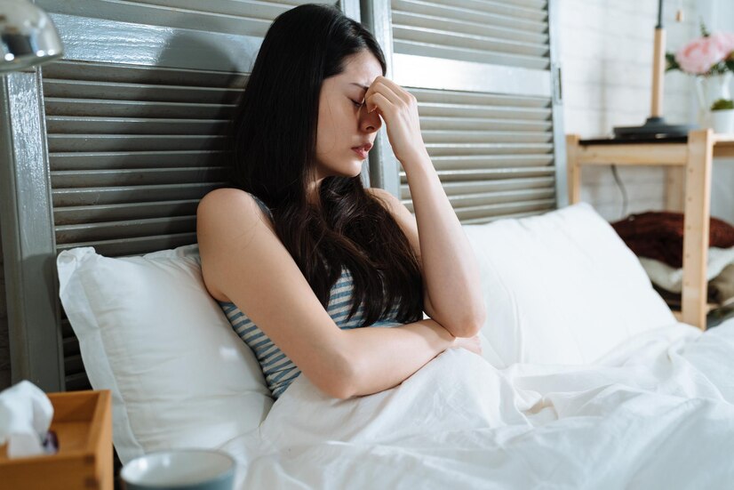 Sau nhiều trăn trở, chị đã viết đơn xin nghỉ việc. (Ảnh minh hoạ)