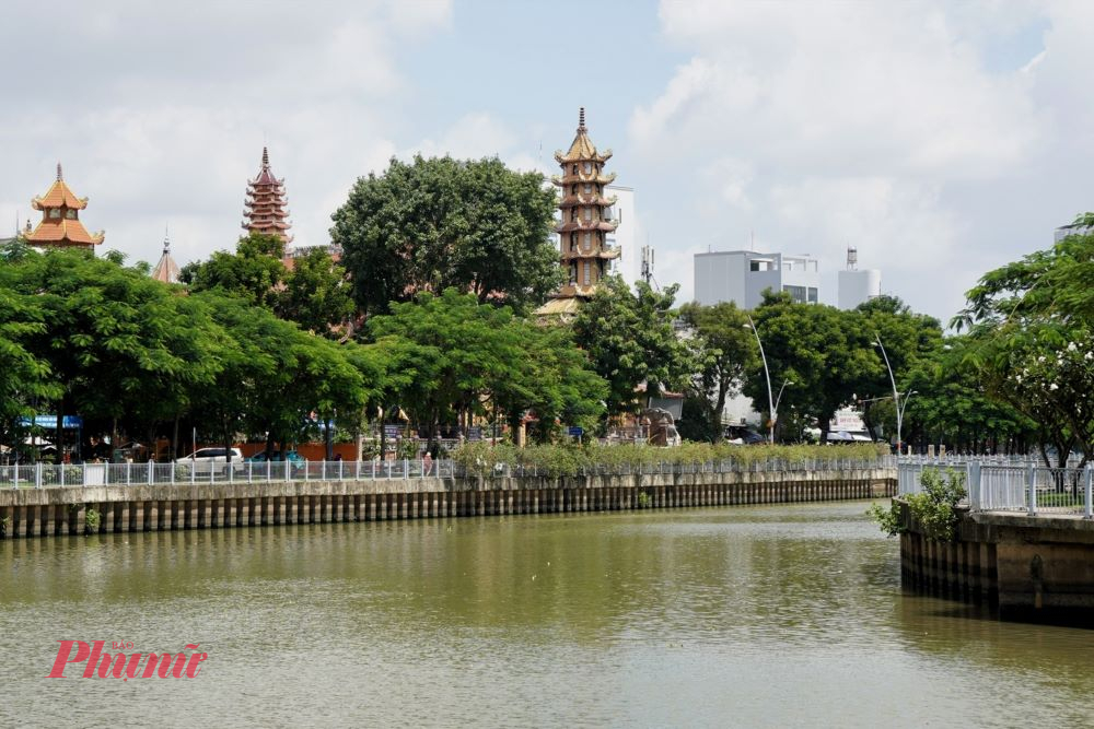 Đoạn kênh Nhiêu Lộc - Thị Nghè đi qua khu vực phường Gia Định - Ảnh: Thanh Tâm