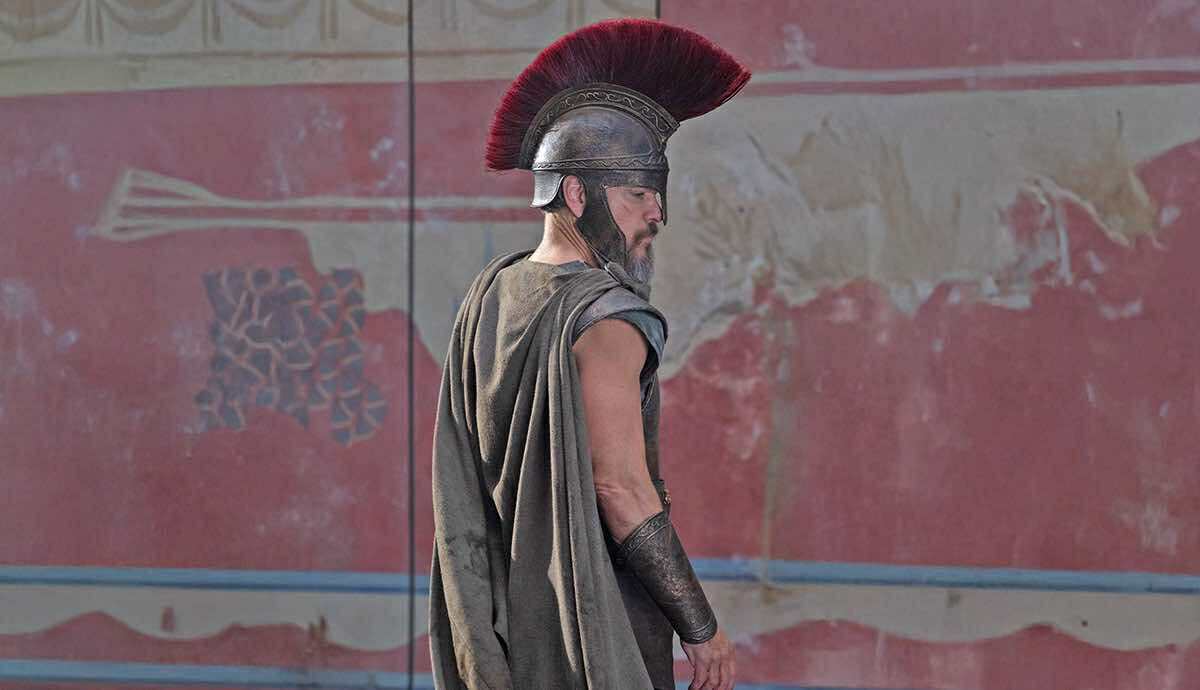 Matt Damon đảm nhận vai chính Odysseus trong phim
