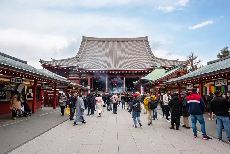 Tokyo, Nhật Bản. Đây là thành phố thân thiện, sạch sẽ và có vô số hoạt động văn hóa, ẩm thực. Tokyo rất tuyệt khi có sự kết hợp thú vị giữa cổ điển và hiện đại - Ảnh: Manorath Naphaphone/ T+L
