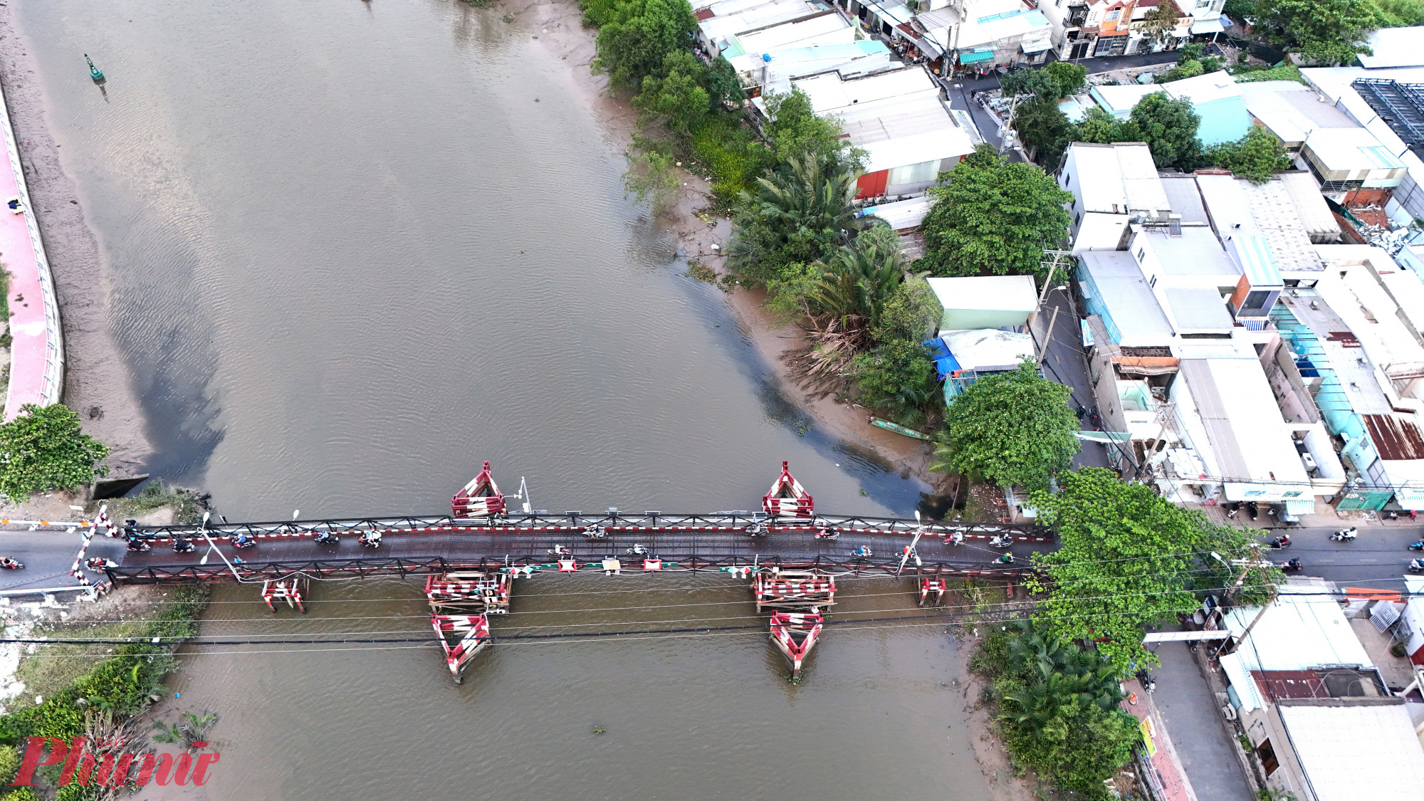 Dự án có chiều dài khoảng 684 m với phần cầu dài 174m, đường dẫn hai đầu dài hơn 500m, mặt cầu rộng 15m với 4 làn xe được thiết kế đồng bộ hệ thống chiếu sáng, cây xanh và hạ tầng kỹ thuật.