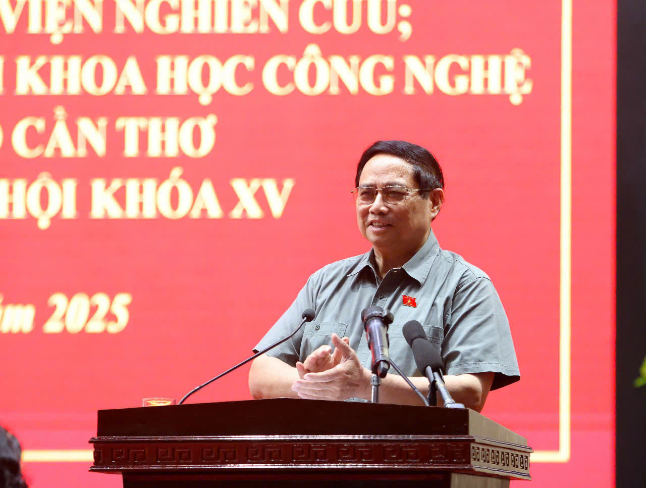 Thủ tướng Phạm Minh Chính - pjat1 biểu. Ảnh: Trung Phạm