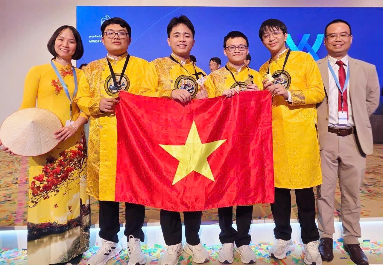 Đoàn Việt Nam tại Kì thi Olympic Hóa học Quốc tế (ICHO) năm 2025. Ảnh: Bộ GD-ĐT