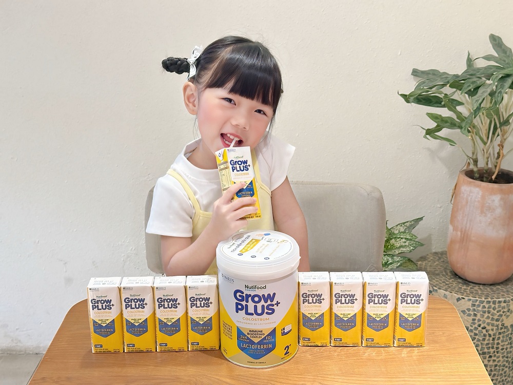 Sữa công thức Nutifood GrowPLUS+ Colostrum Lactoferrin 2+ giúp tăng hiệu quả đề kháng cho trẻ nhỏ - Ảnh: Nutifood