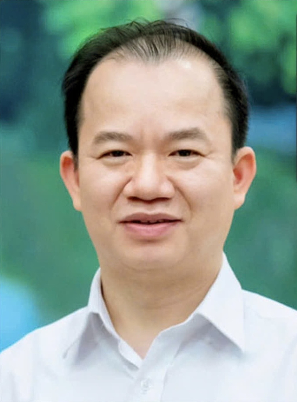 Phó giáo sư, tiến sĩ Bùi Hoài Sơn