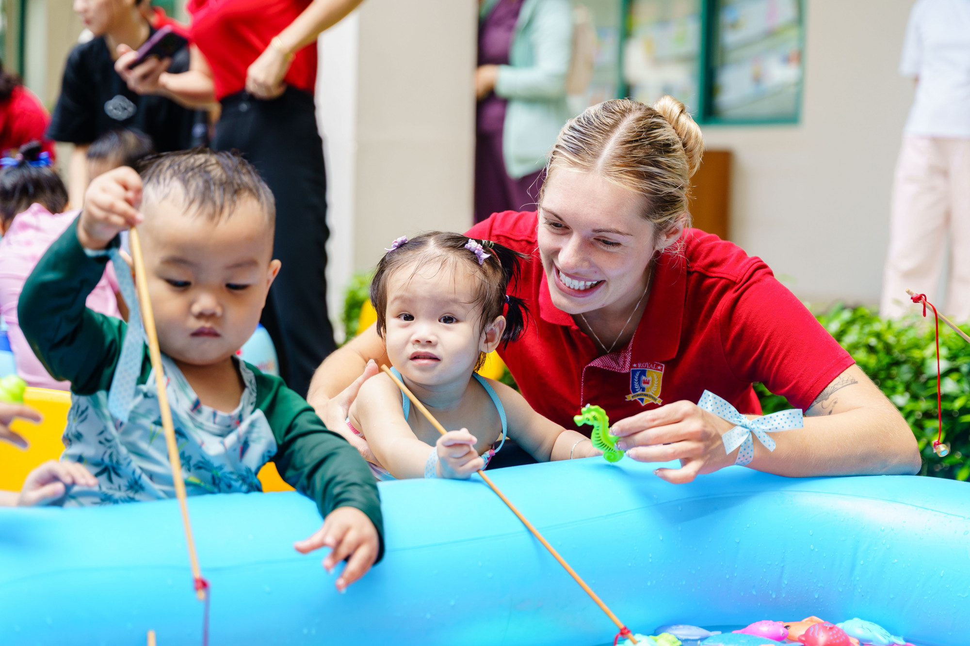 Royal School là thành viên của hệ thống giáo dục uy tín, với chất lượng giảng dạy được phụ huynh tin tưởng - Ảnh: Royal School