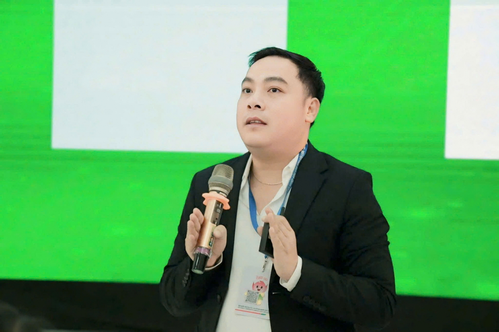 Ông Dương Đức Minh