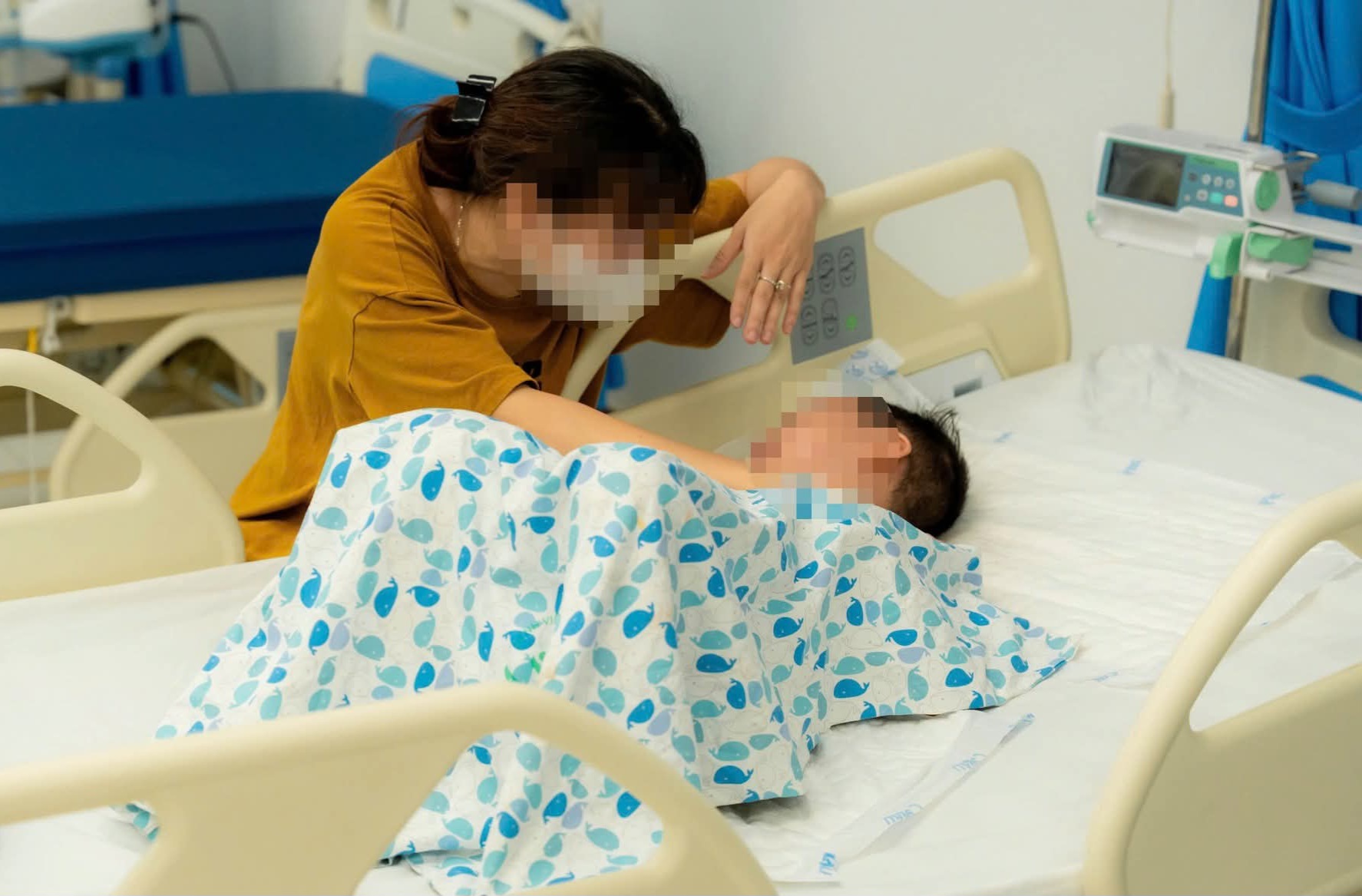 Hình ảnh cháu bé bị tai nạn do xe tông liên hoàn - Bệnh viện cung cấp