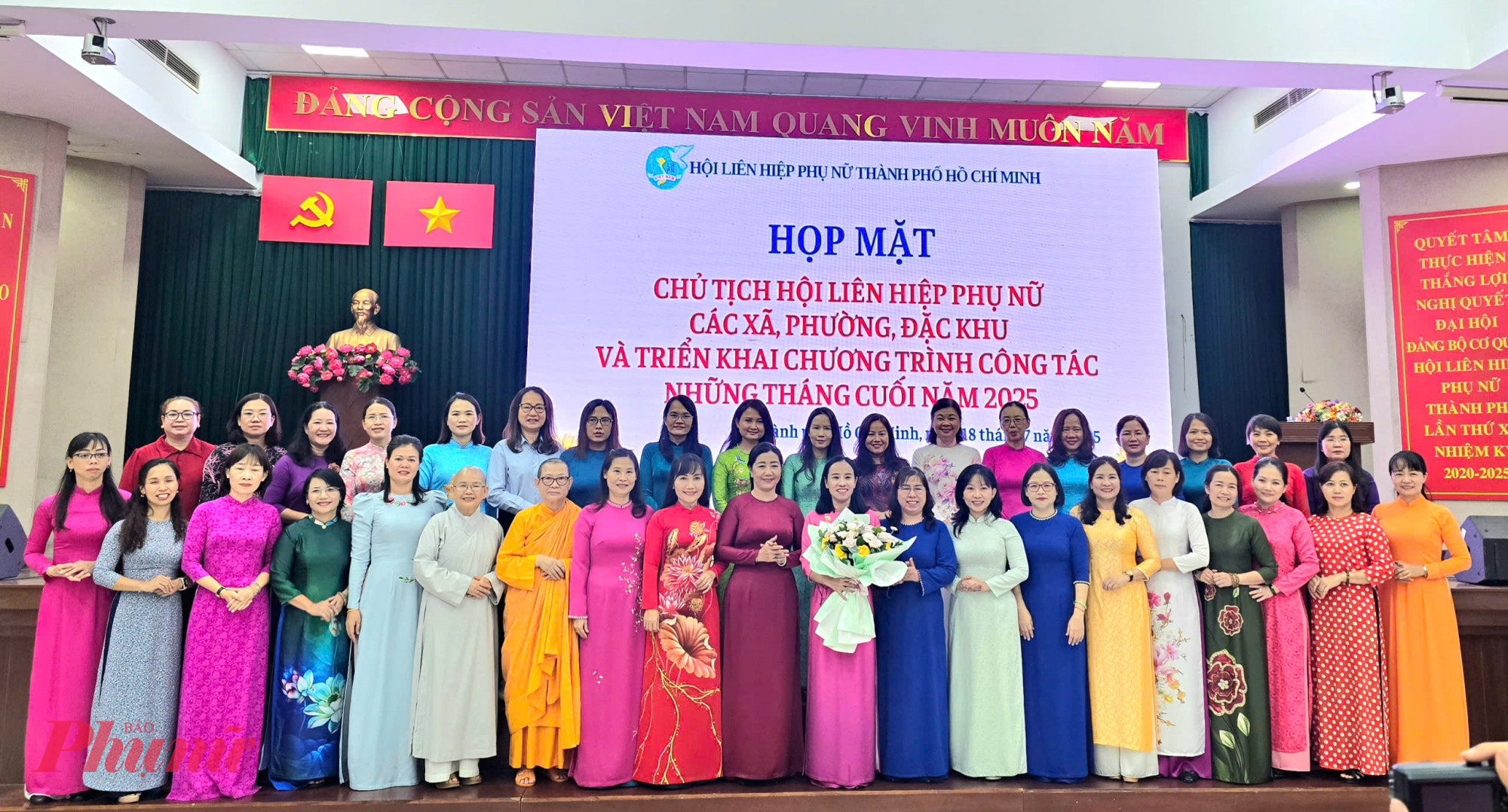 Tại hội nghị, Hội LHPN TPHCM đã công bố quyết định của Đoàn Chủ tịch Trung ương Hội LHPN Việt Nam về việc chỉ định Ban Chấp hành Hội LHPN TPHCM, nhiệm kỳ 2021-2026. Ban Chấp hành mới gồm 65 người.