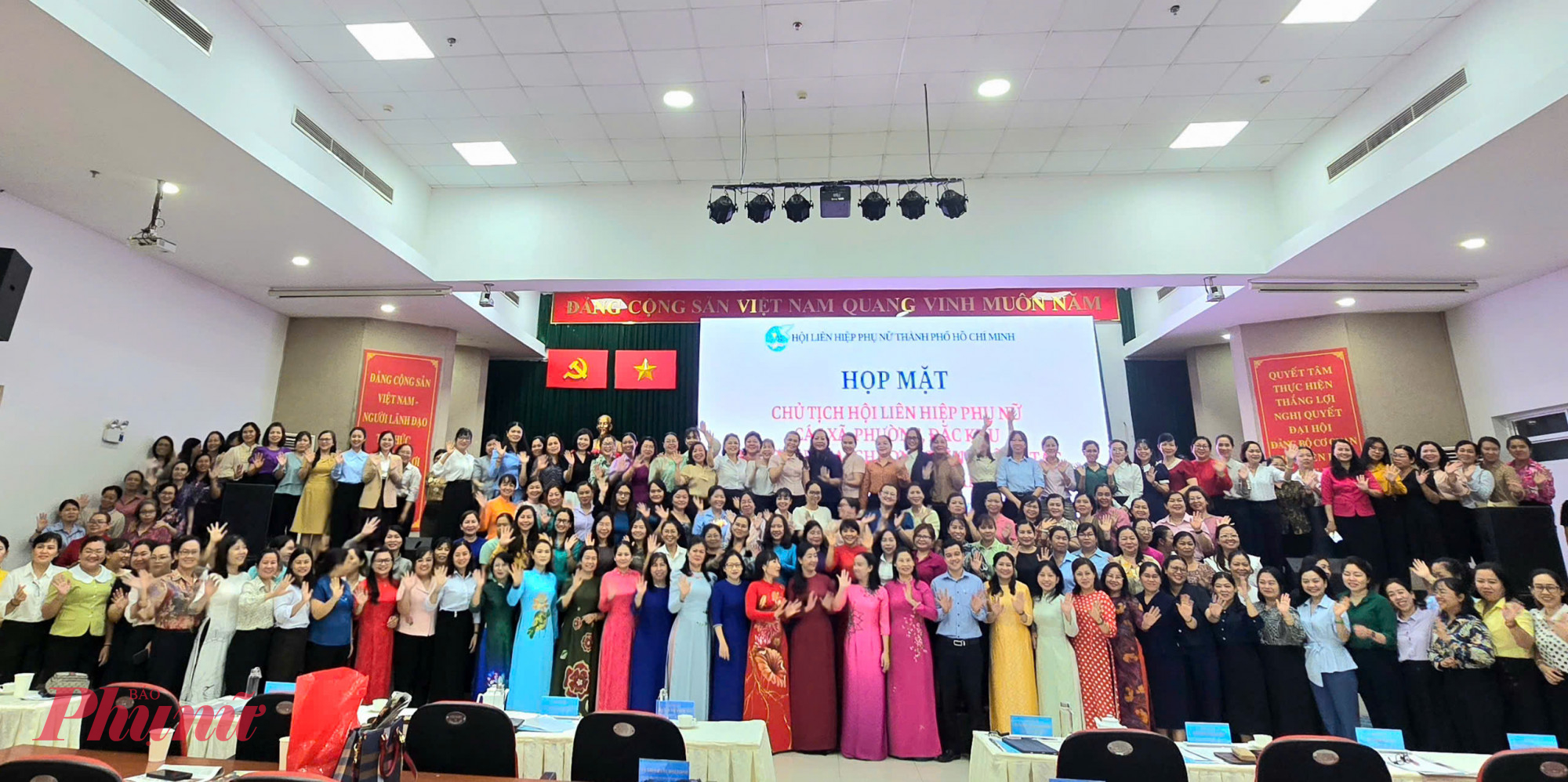 Hội LHPN TPHCM tổ chức họp mặt Chủ tịch Hội LHPN xã, phường, đặc khu 
