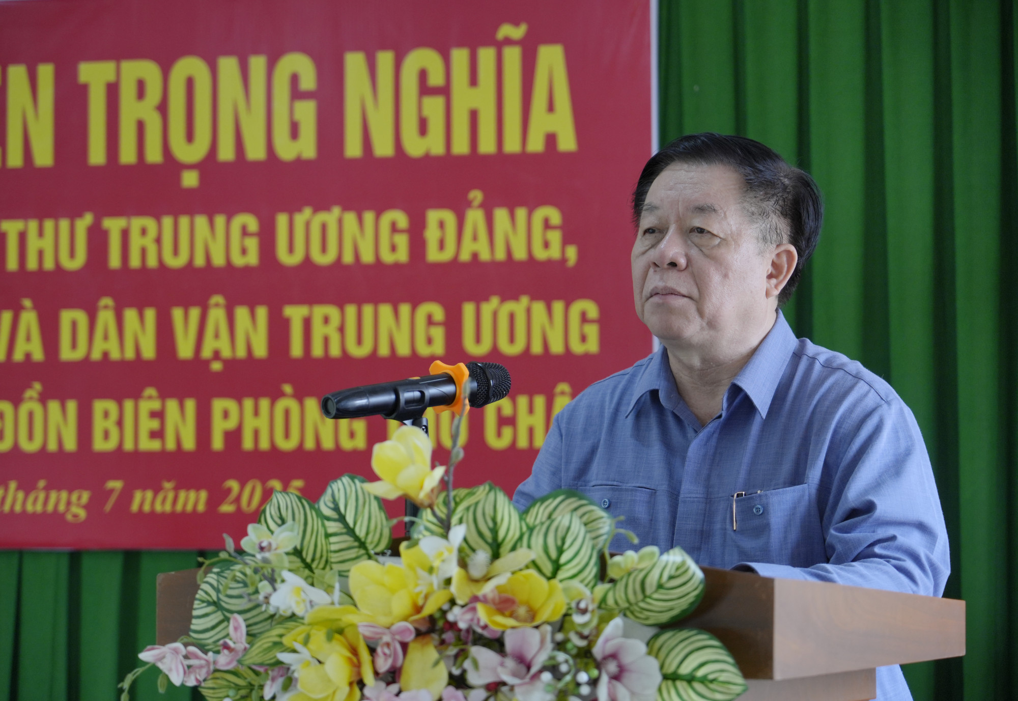 Ông Nguyễn Trọng Nghĩa nhấn mạnh tầm quan trọng của đặc khu Phú Quốc - Ảnh T.H