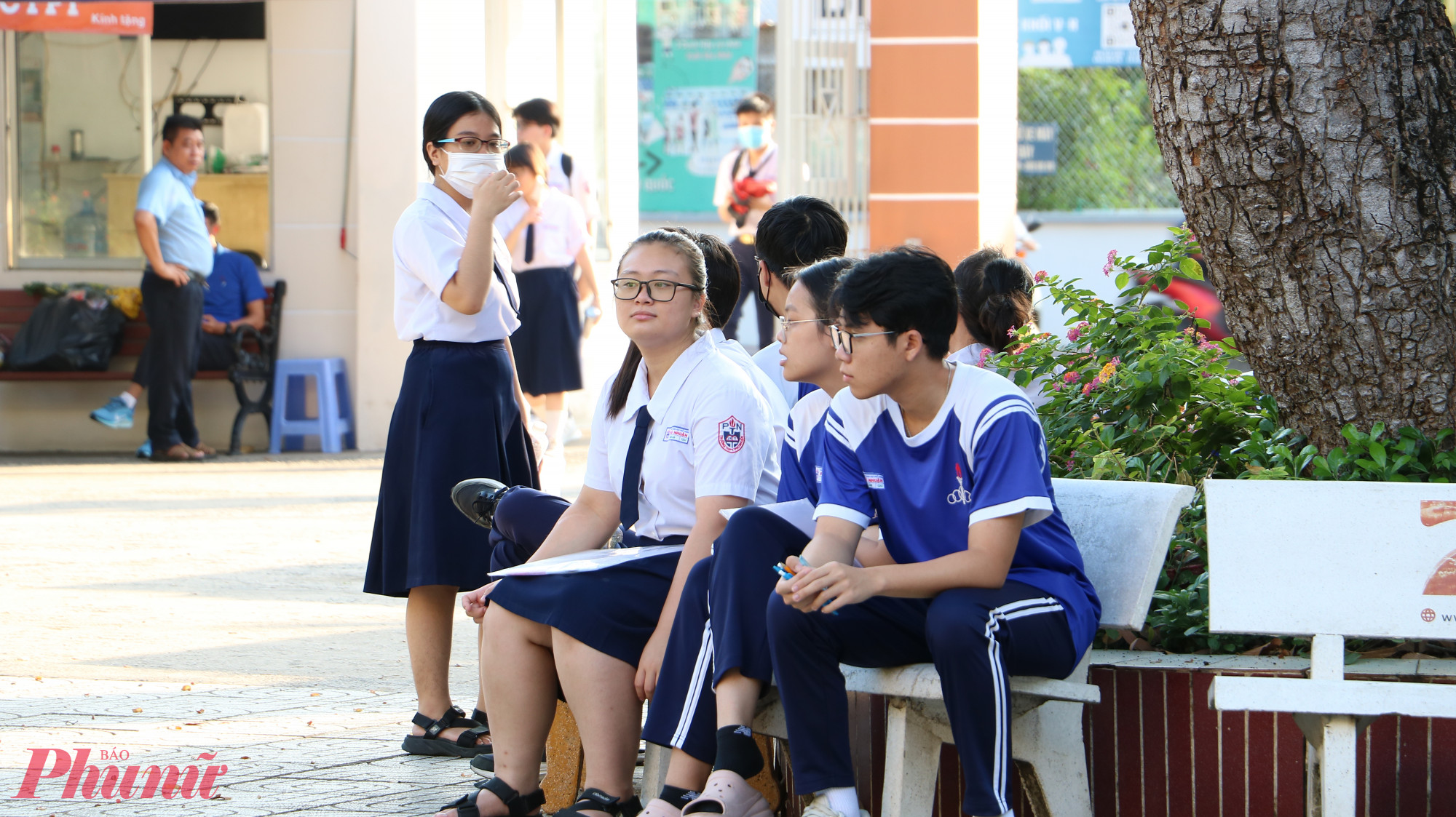 Học sinh Trường THPT Phú Nhuận (phường Đức Nhuận) - Ảnh: Trang Thư