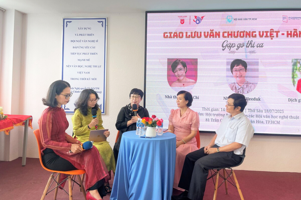 Sự kiện Gặp gỡ thi ca Việt - Hàn năm 2025 vừa diễn ra tại TPHCM - Nguồn ảnh: Hội Nhà văn TPHCM